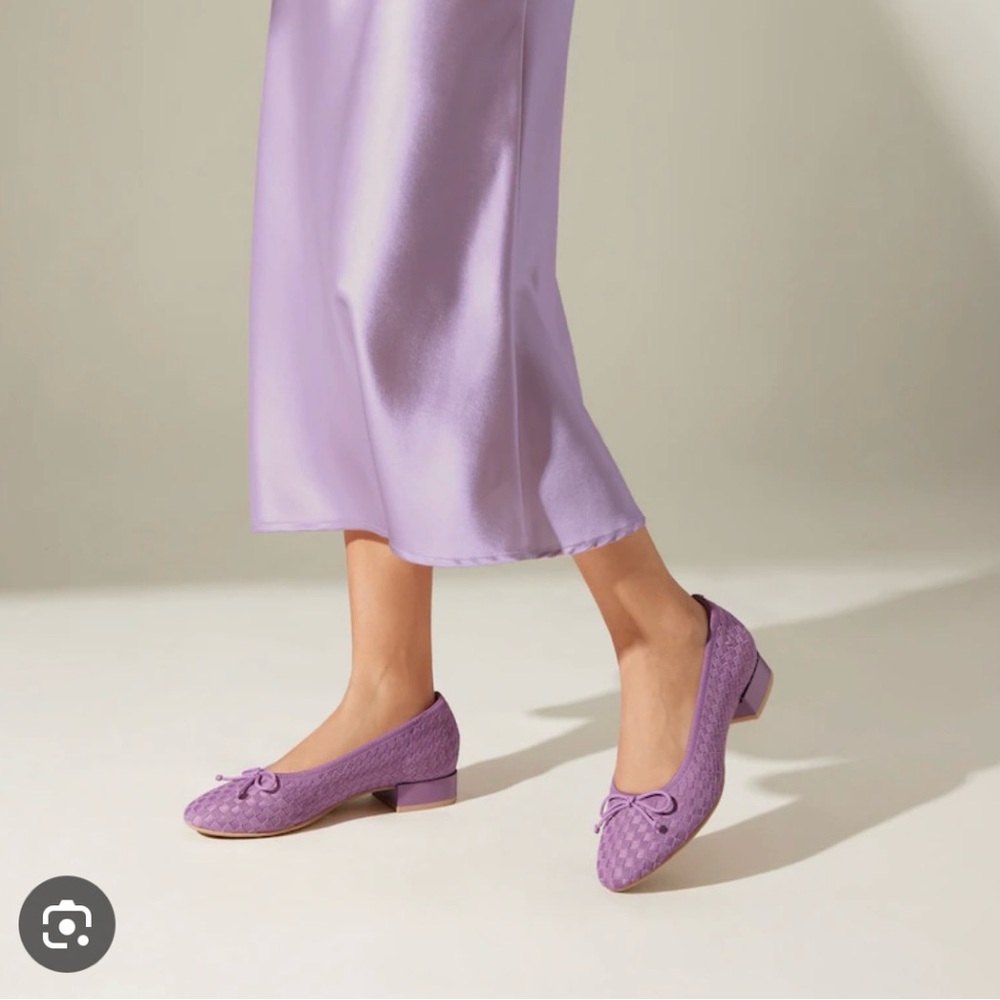 VIVAIA Bianca Round Toe Bow Tie Detail Low Heel 38.5 Like New lavender spring